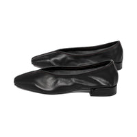 Carina Black Leather F25