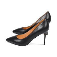 Carnation Black Leather F25
