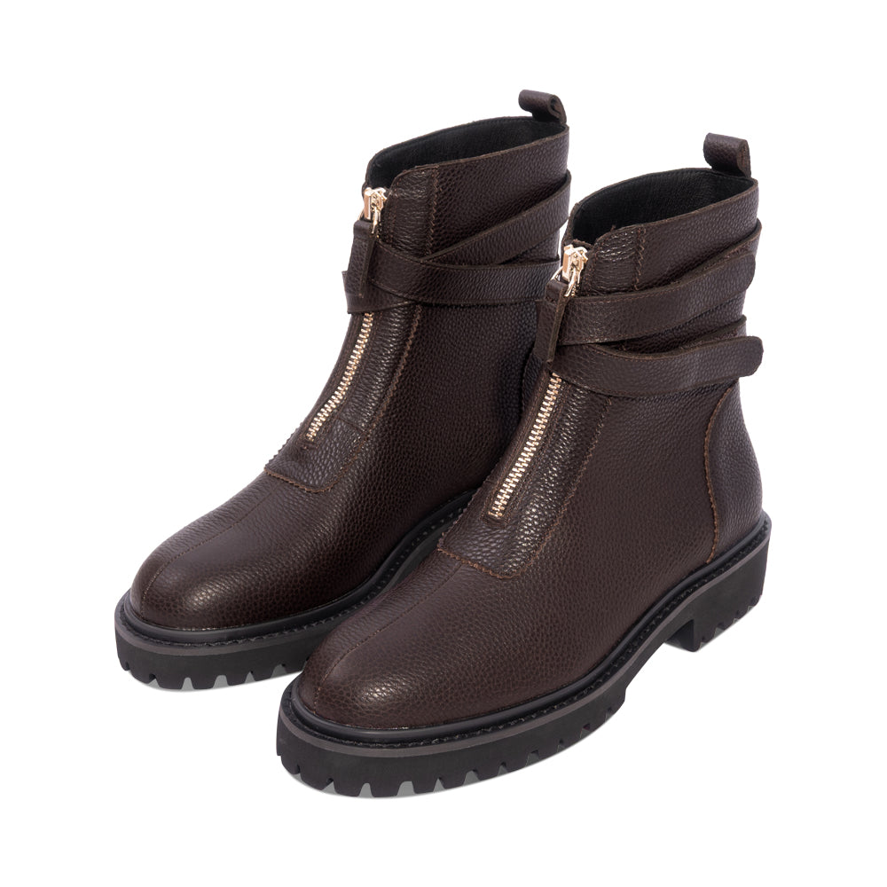 Cee Chocolate Grainy Leather F26