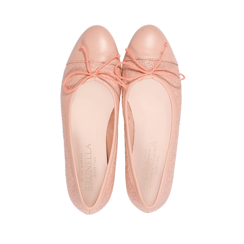 Denali Peach Stamped Leather S25