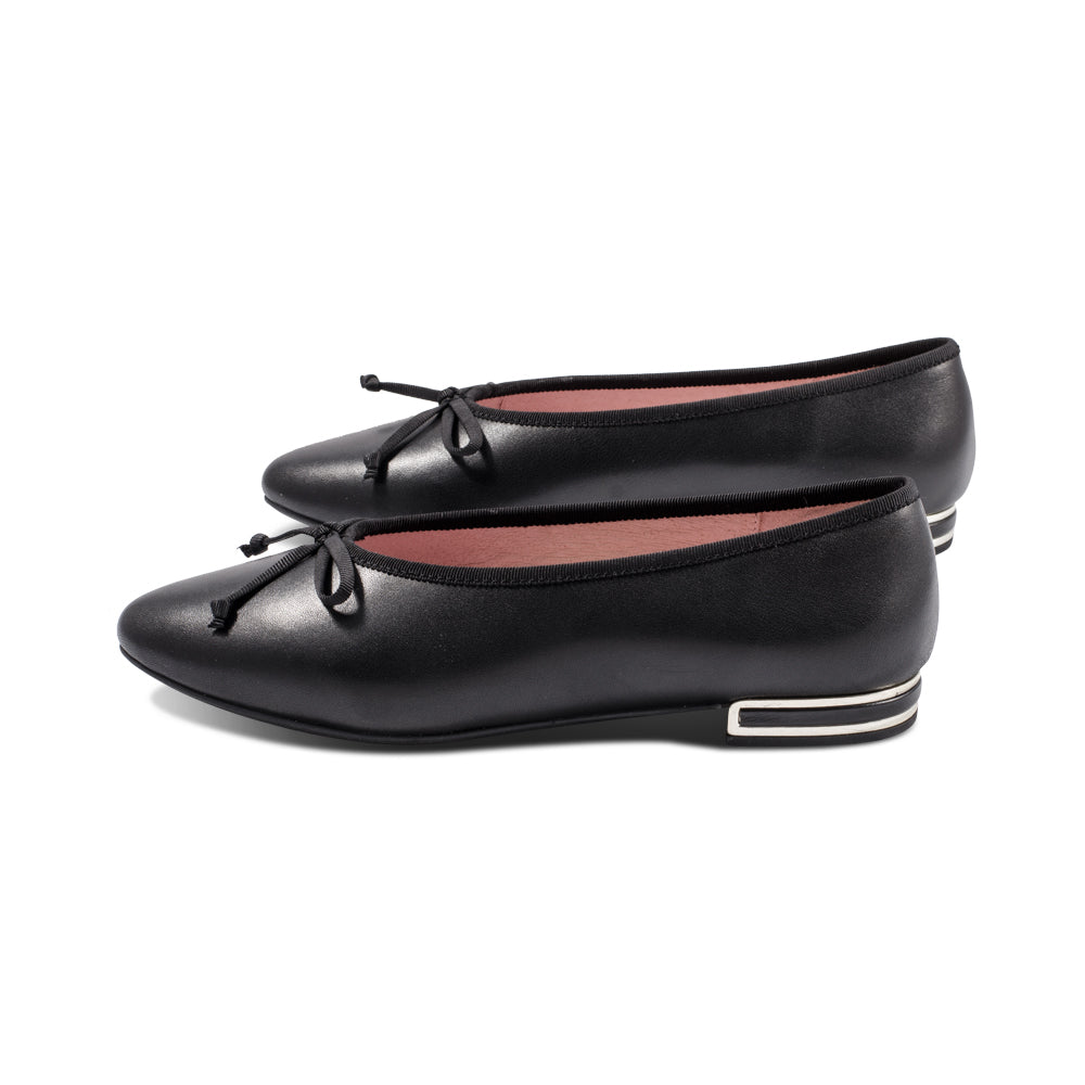Diana Black Leather S25