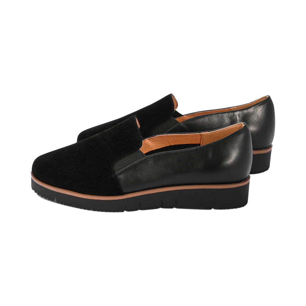 Elie Black Suede / Black Leather F26