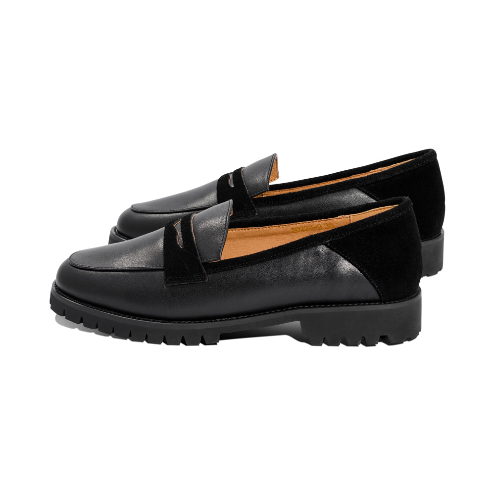 Emu Black Leather / Suede F25