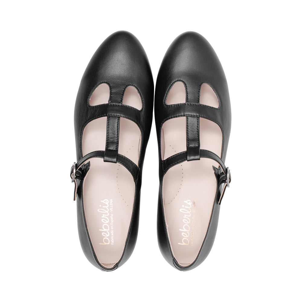 Estrella Black Leather F26