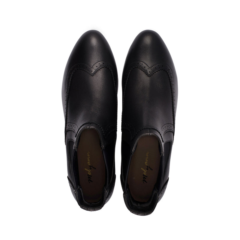 Florence Black Leather F24