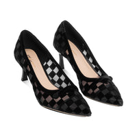 Gigi Black Large Mesh Squares F26