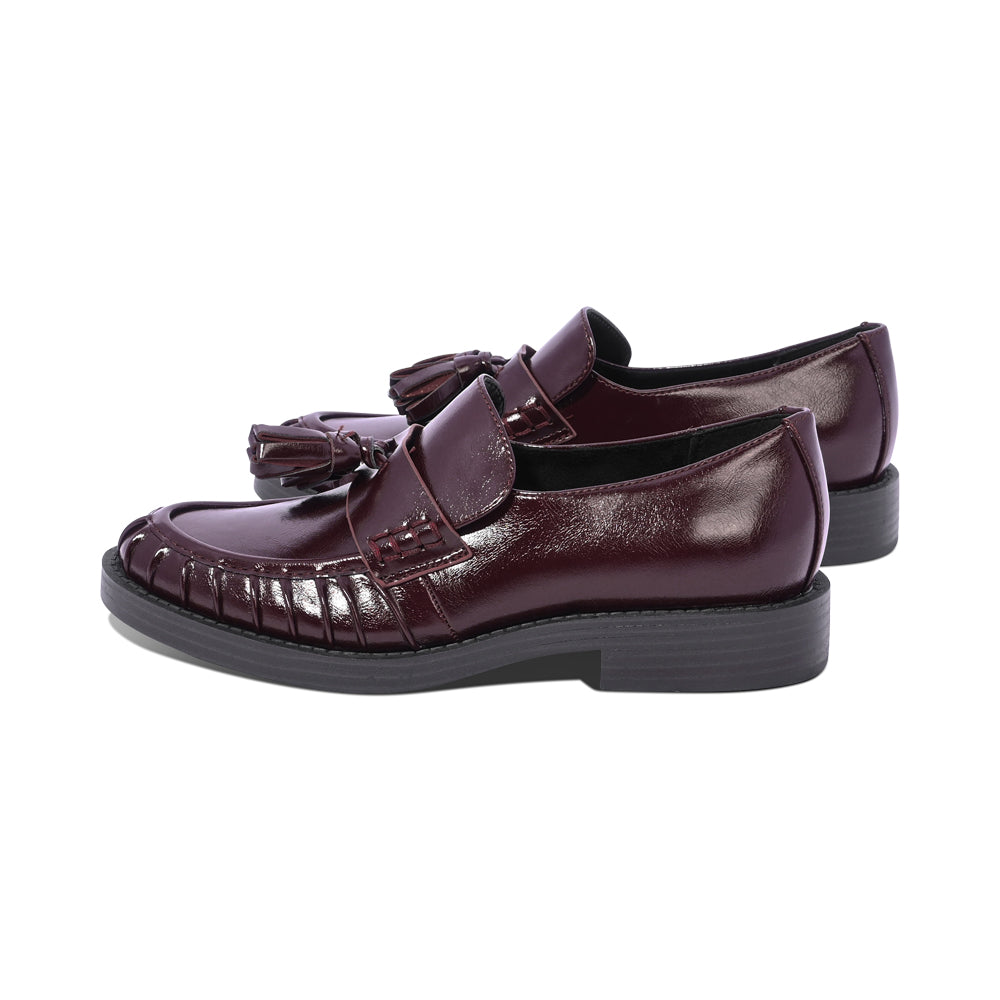Gillaine Bordeaux Crinkle Patent F26