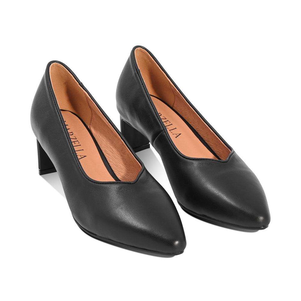 Groe Black Leather F26