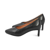 Groe Black Leather F26