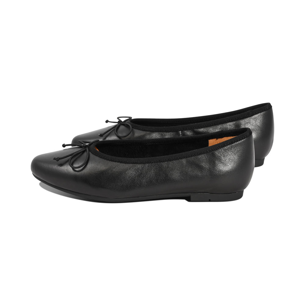 Halabee Black Leather F26