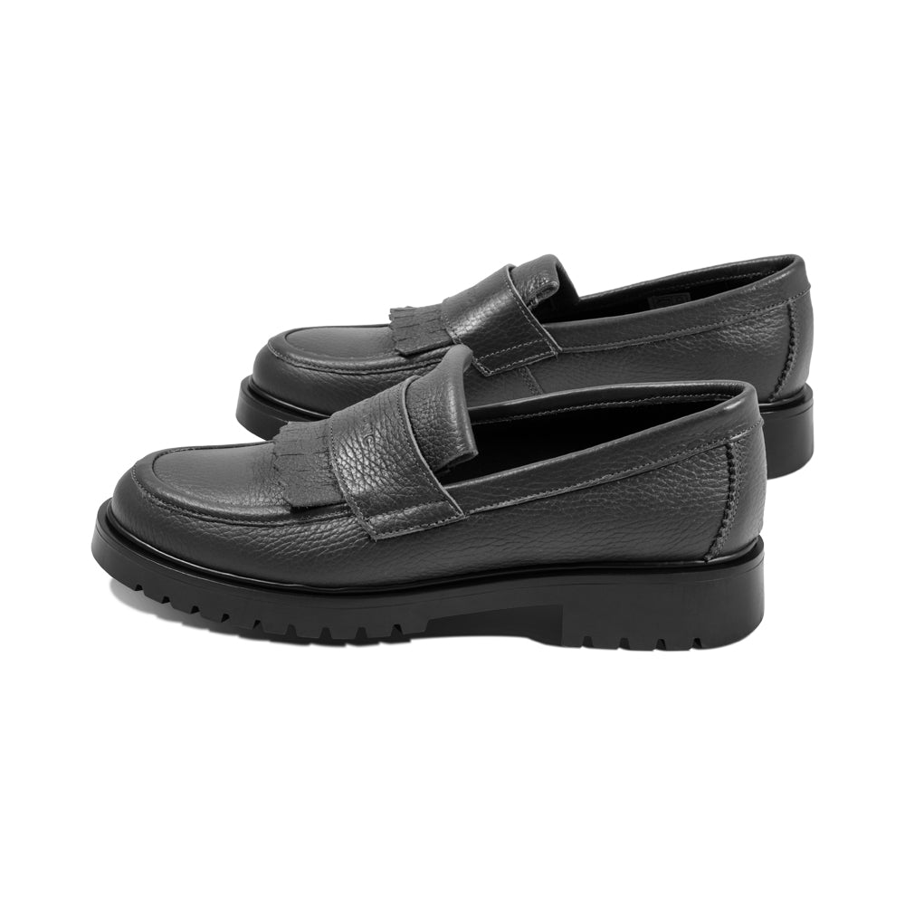 Halima Grey Pebble Leather F25