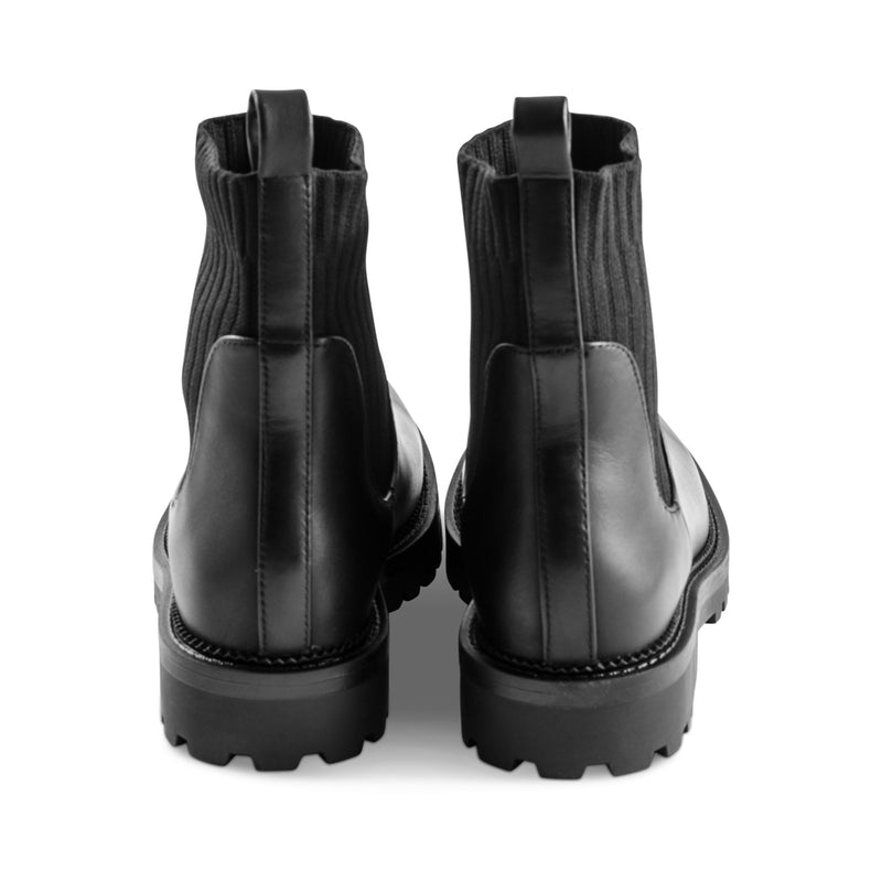 Hallie Black Leather F23