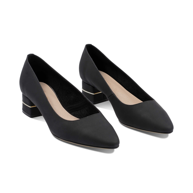 Hilly Black Gum Leather S25