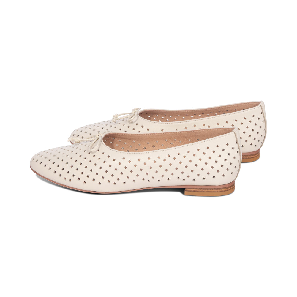 Isabella Ivory Leather S26