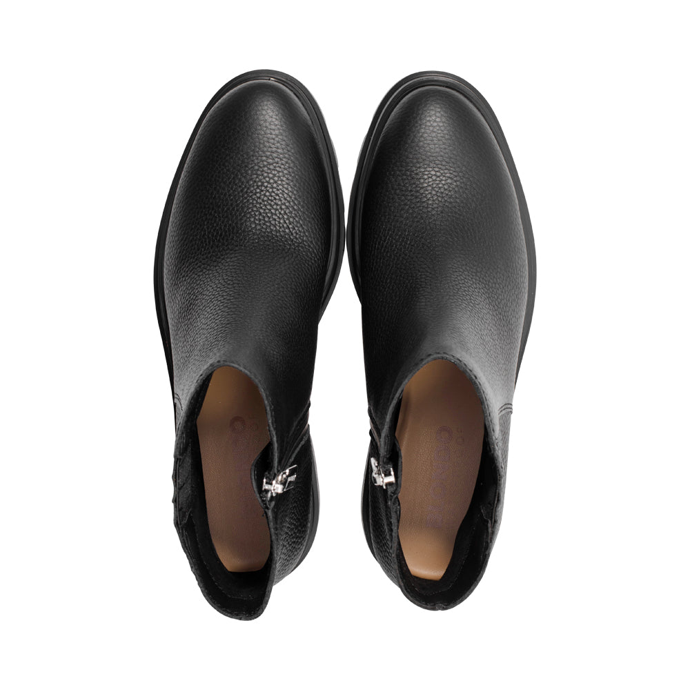 Jillian Black Leather F25