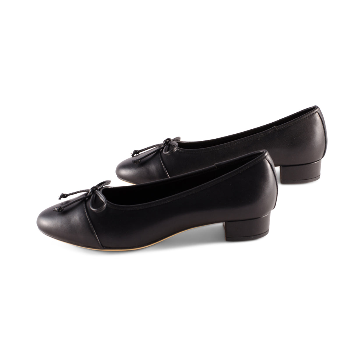 Joanne Black Leather F23