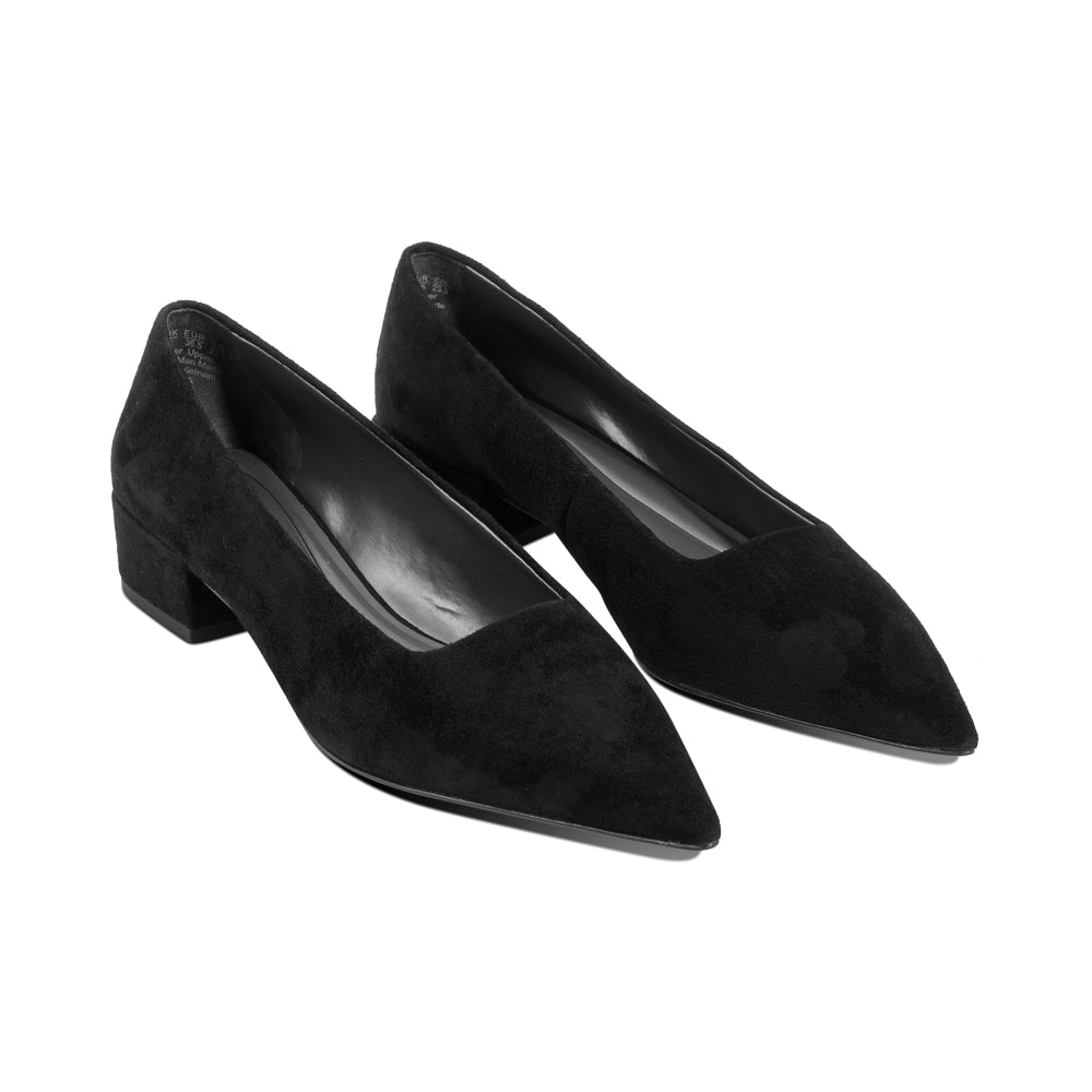 Kaia Black Suede F26