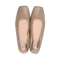 Kaiser Taupe Leather S24