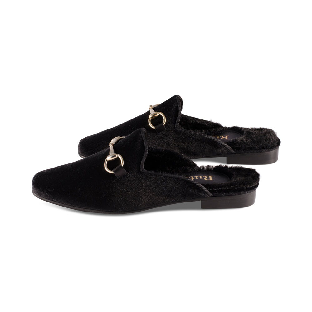 Kennedy Black Velvet F23