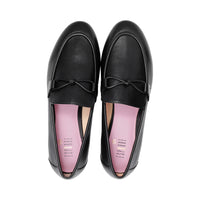 Knotty Black Leather F26