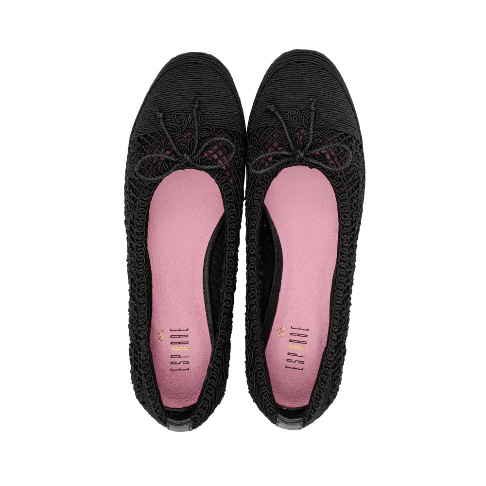 Kourney Black Embroidered Mesh S26