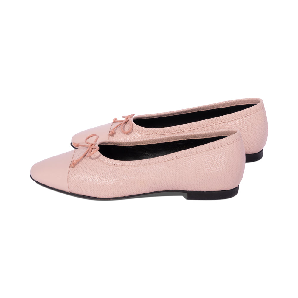 Madeleine Rose Leather S26