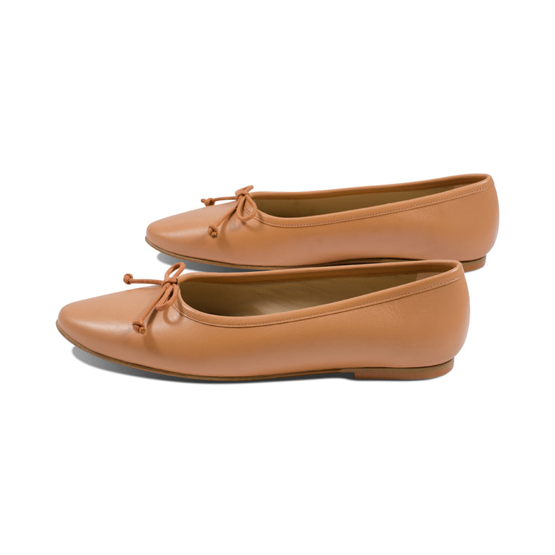 Micki Tan Leather S25