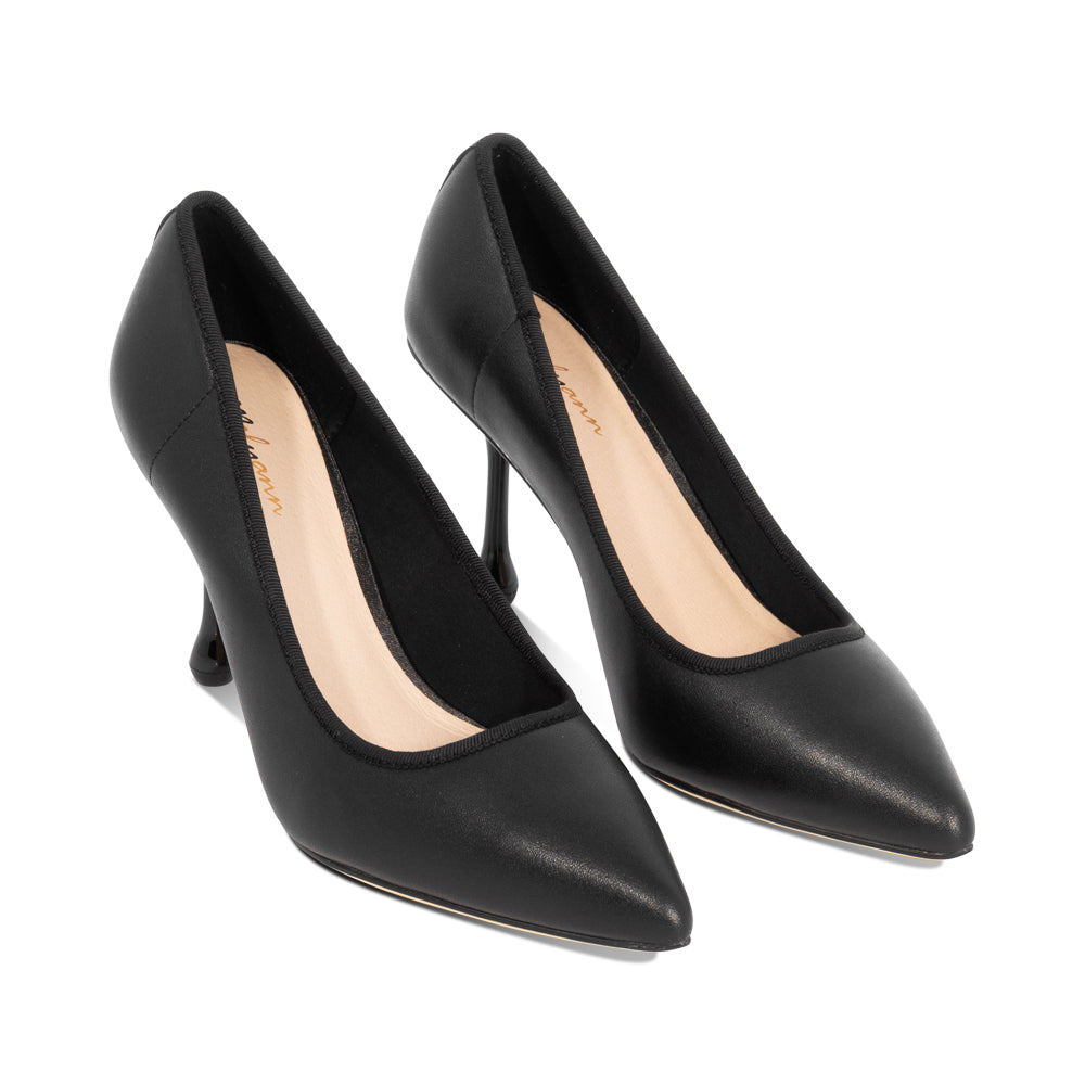 Mow Black Leather S26