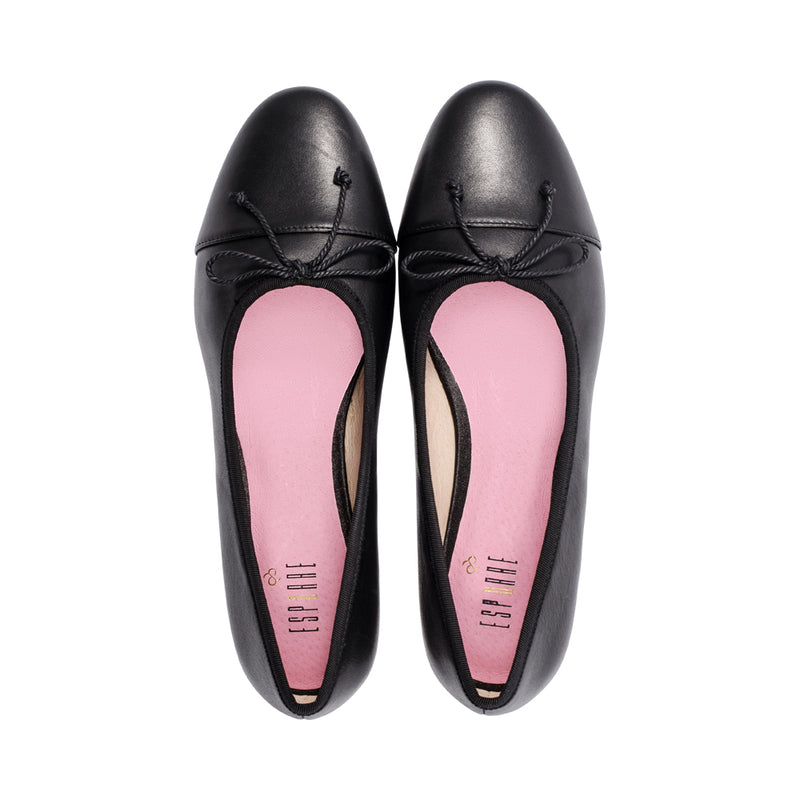 Necca Black Leather S25