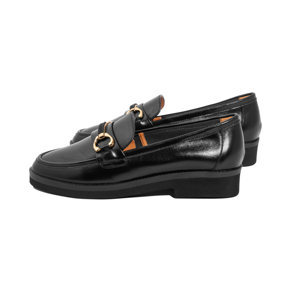 Neech Black Oil Leather F26