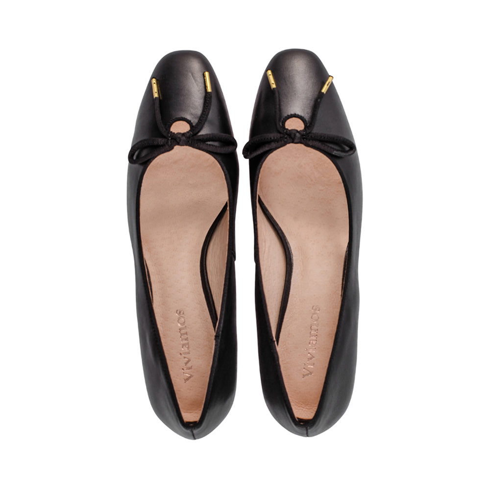 New-Hazel Black Leather S24