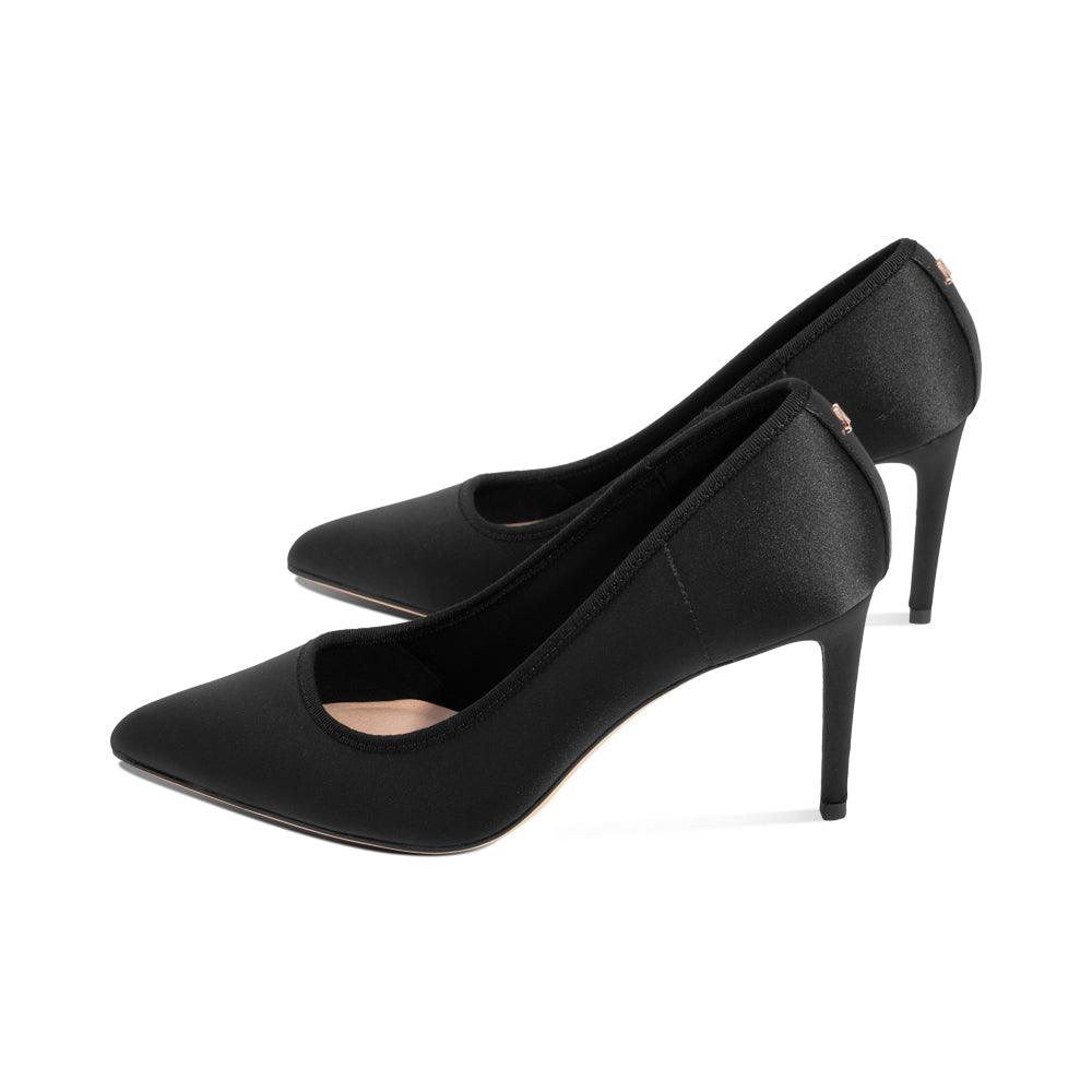 Newthin Black Satin F26