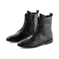 Pansy Black Leather F23