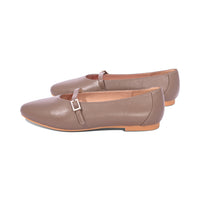 Pearlzick Taupe Leather F26