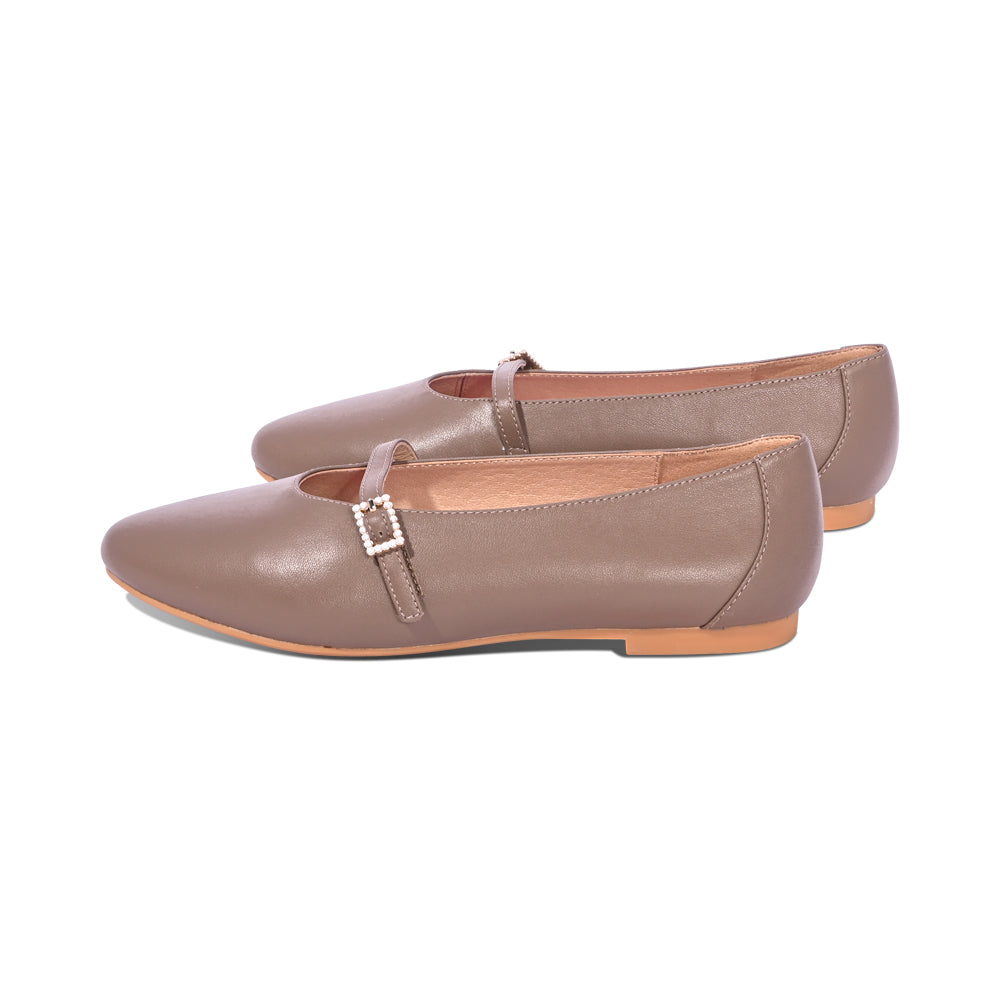 Pearlzick Taupe Leather F26