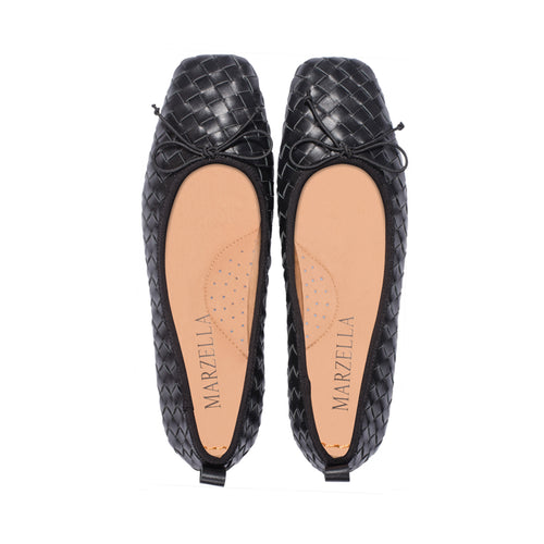 Petal Black Woven Leather F23