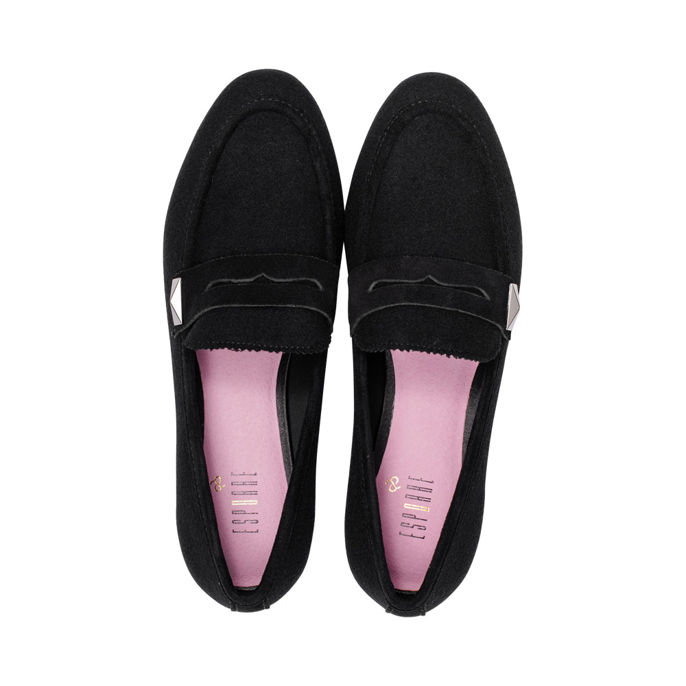 Pia Black Wool F26