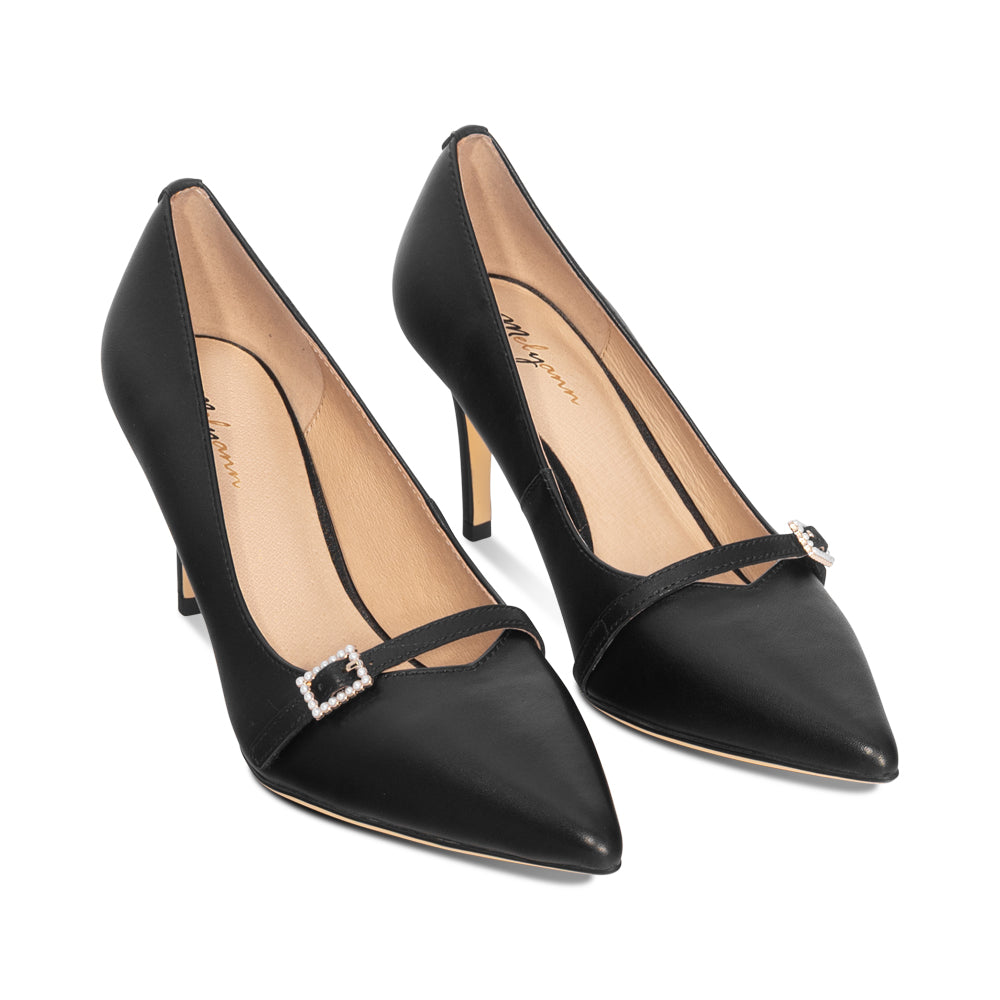 Quay Black Leather S26