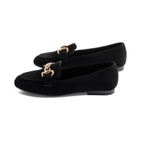Reaching-06 Black Nubuck F23