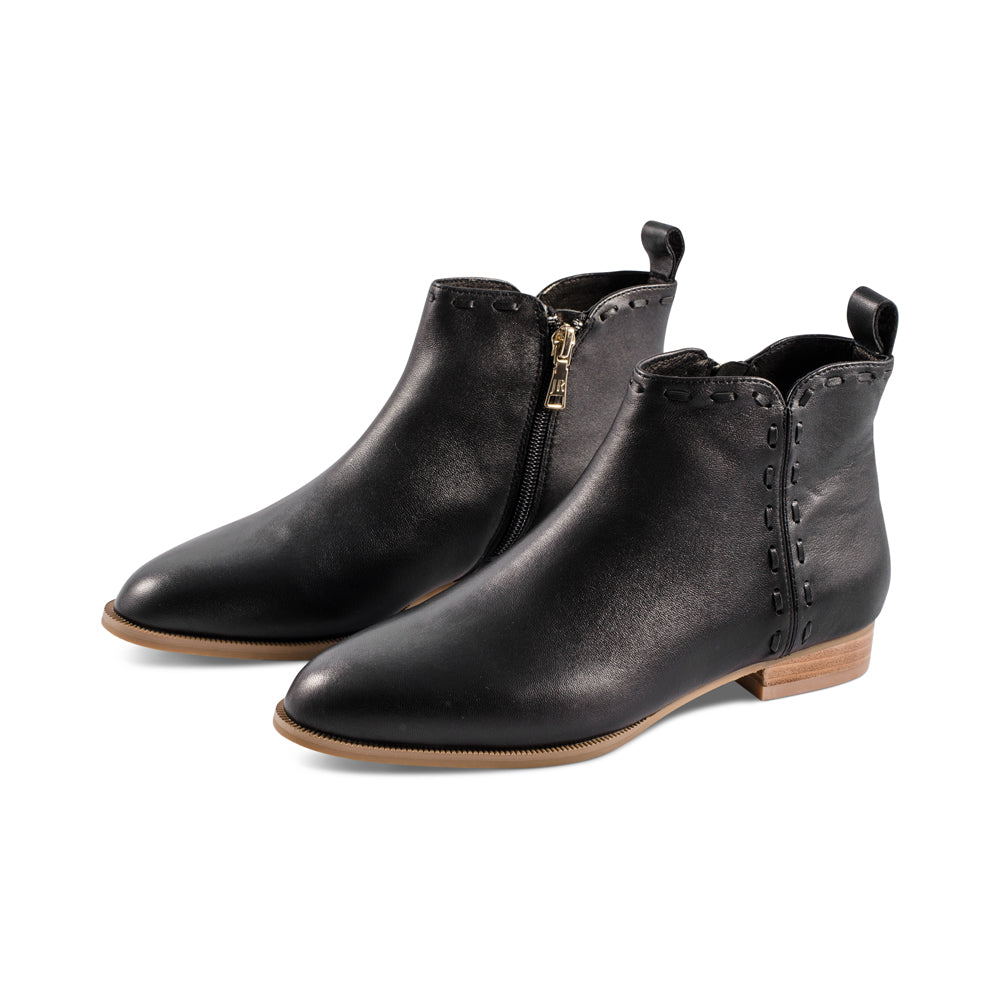 Rollins Cord Black Leather F23