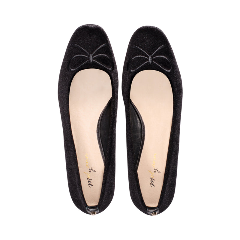 Rowee Black Velvet F23