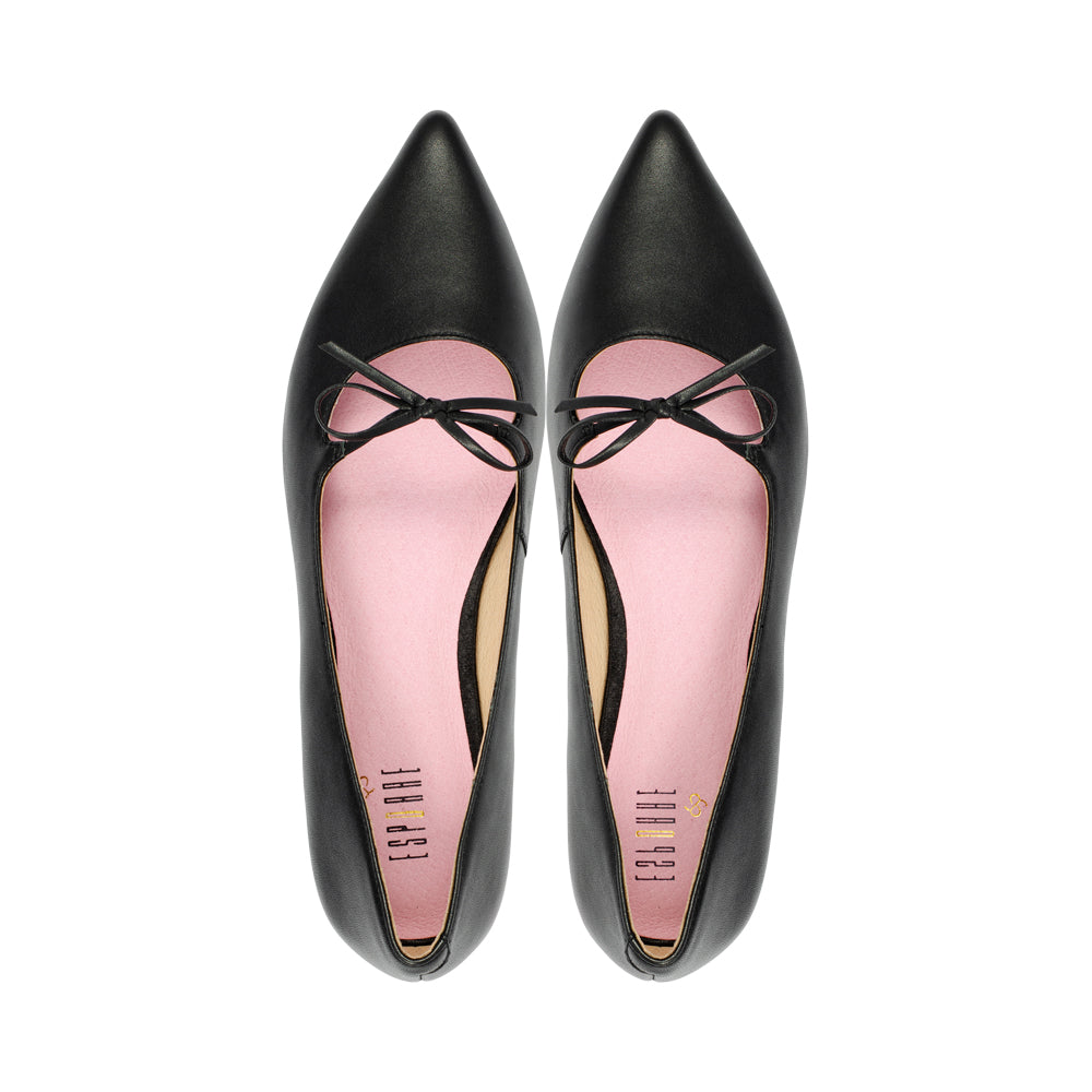Smee Black Leather F26