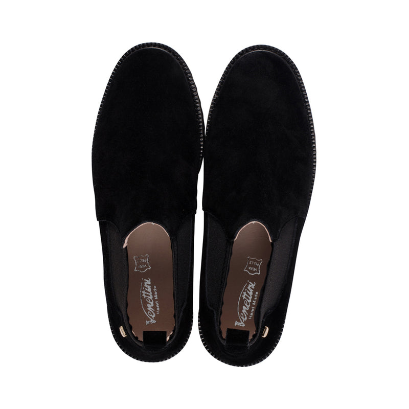 Salem Black Suede F24