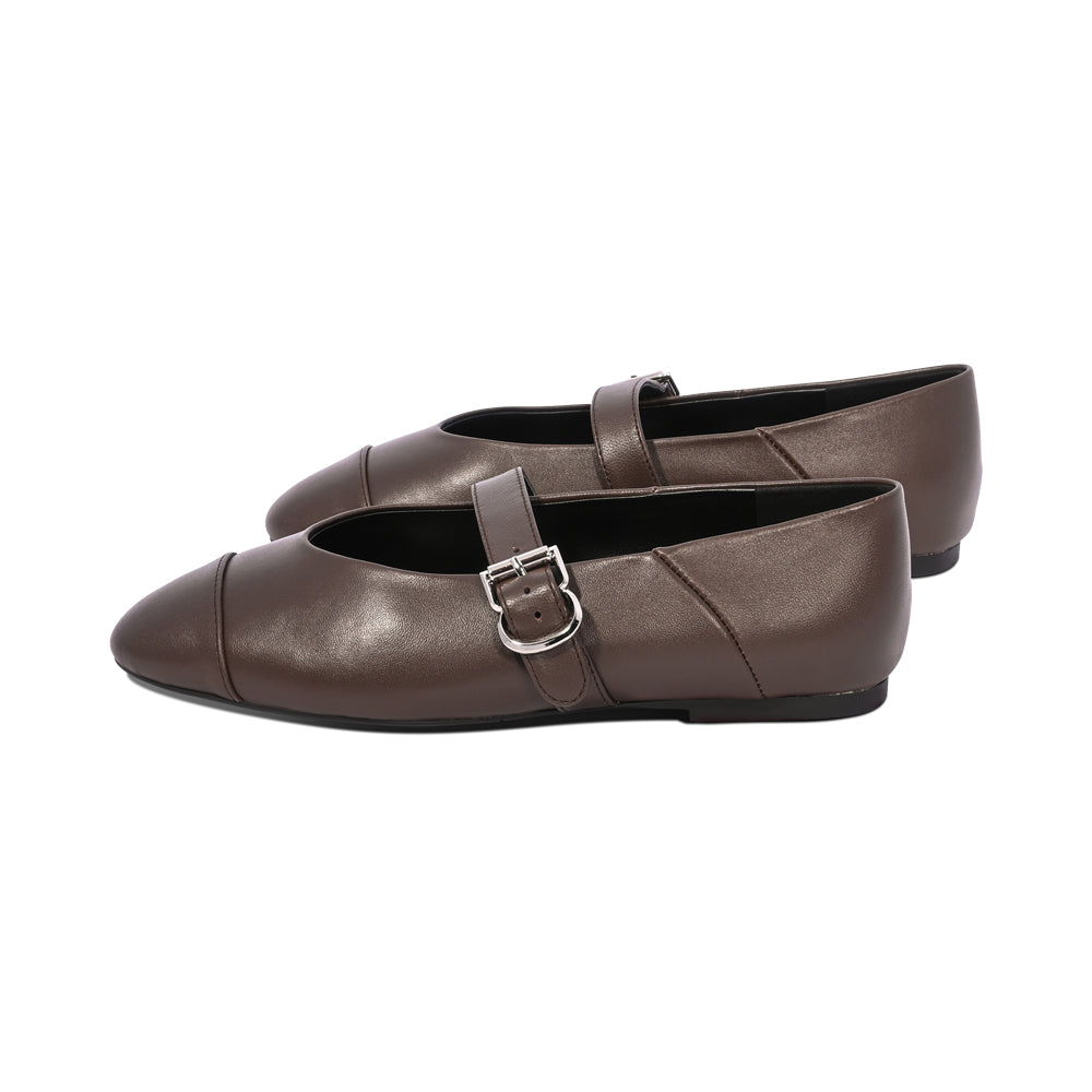 Solvan Chocolate Leather F26