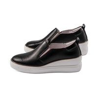 Sprint Black Leather S24