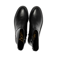 Suki Black Leather F26