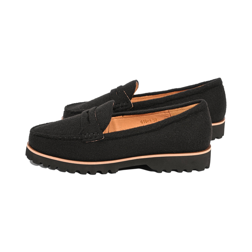 Taranto Black Wool F26