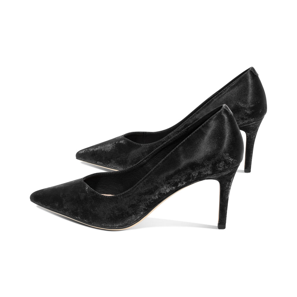 Throw Black Shine Leather F25