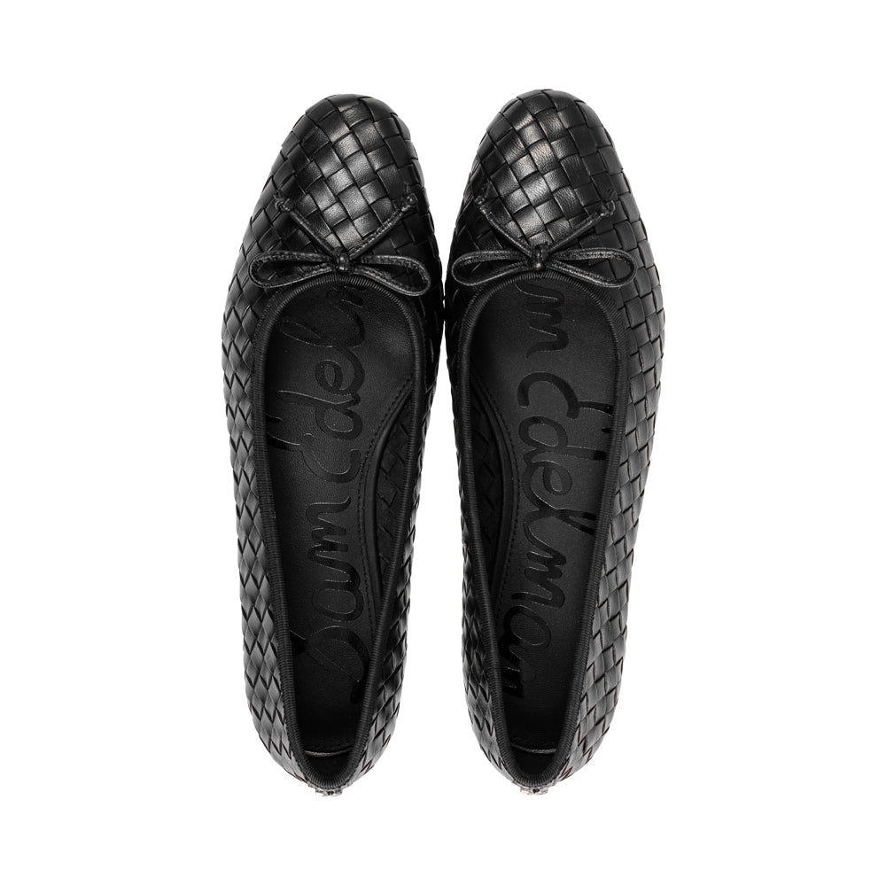 Tracey Black Leather F26