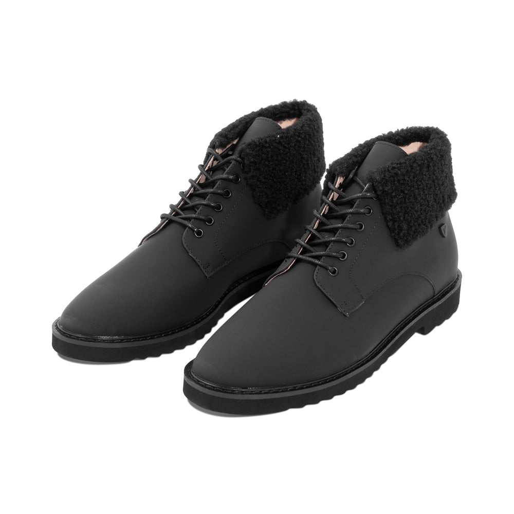 Uma2-55 Black Gum Leather F26